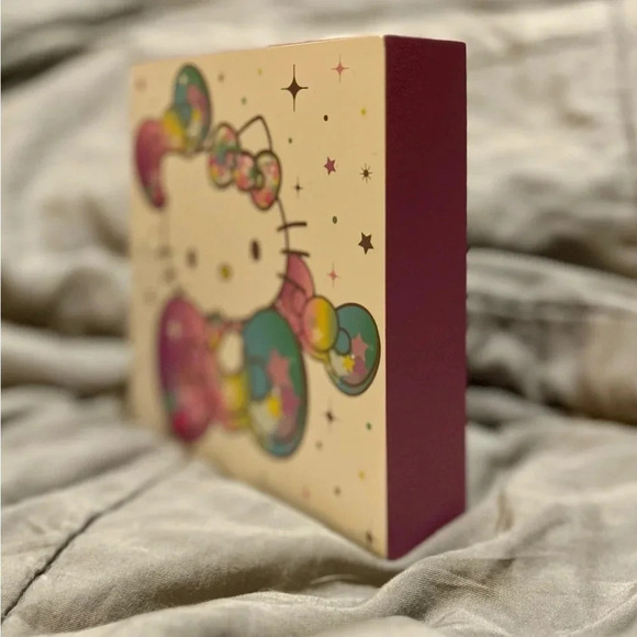 White Hello Kitty wooden wall hanging. 5x5". Brand new. Absolutely adorable. - Picture 5 of 8